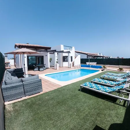 ヴィラ Romans カレタ・デ・フステ